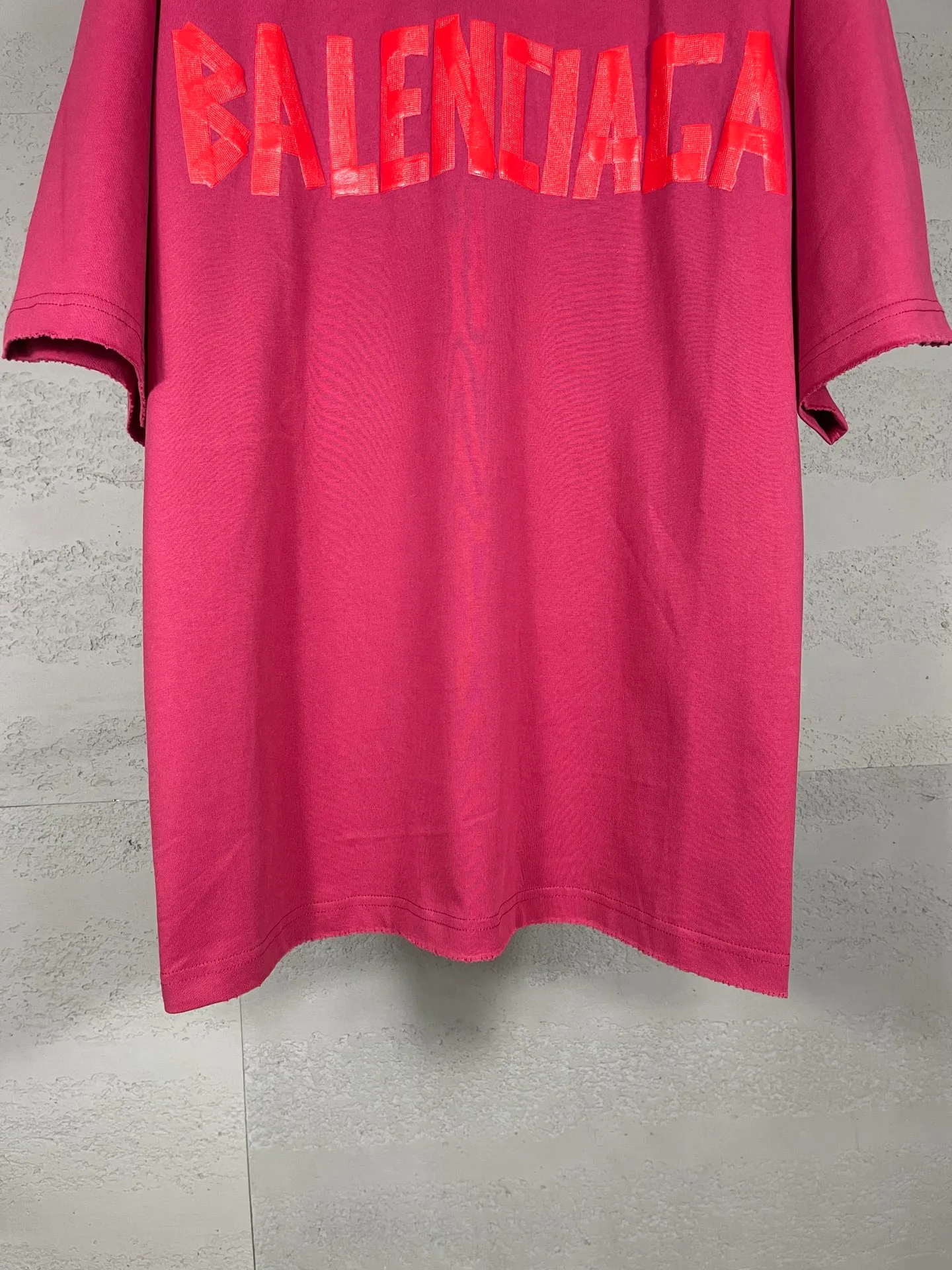 【 . Quality】BALENCI*GA/ .25ss Classic . . T . . ZP . 260 ， . ， ， 。Classic ， . ， 。 . ， 。 ， ， 。 OS . Same Style。 ：BL 253383 ： ， ，Khaki Size：XS S M L
